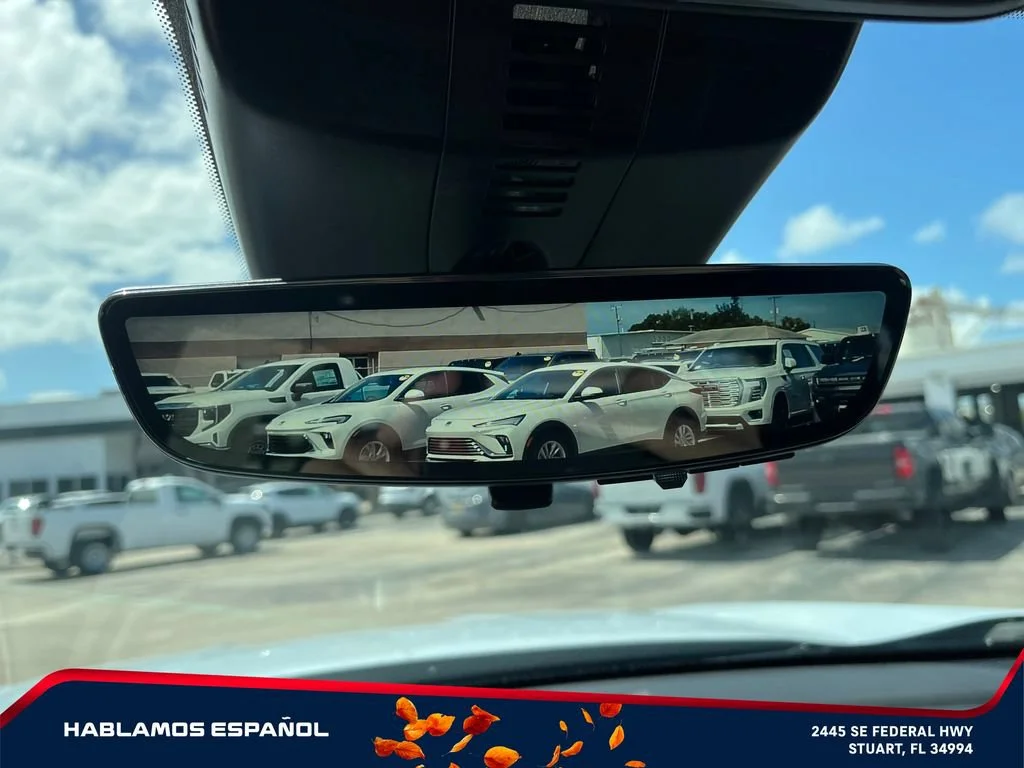 2026 GMC Acadia Denali Ultimate - Photo 27