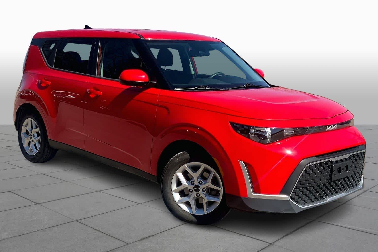 Certified 2023 Kia Soul LX with VIN KNDJ23AU4P7216808 for sale in Kansas City