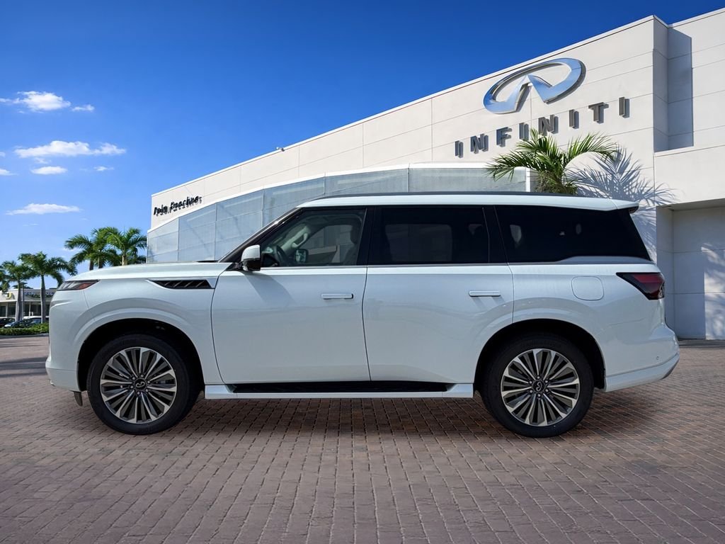 New 2027 RADIANT WHITE INFINITI Luxe 2WD image 4