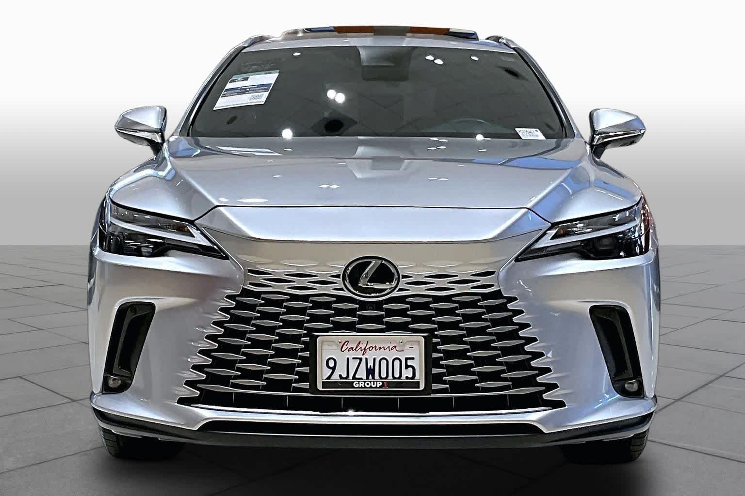 Certified Used 2023 Iridium Lexus Premium image 3