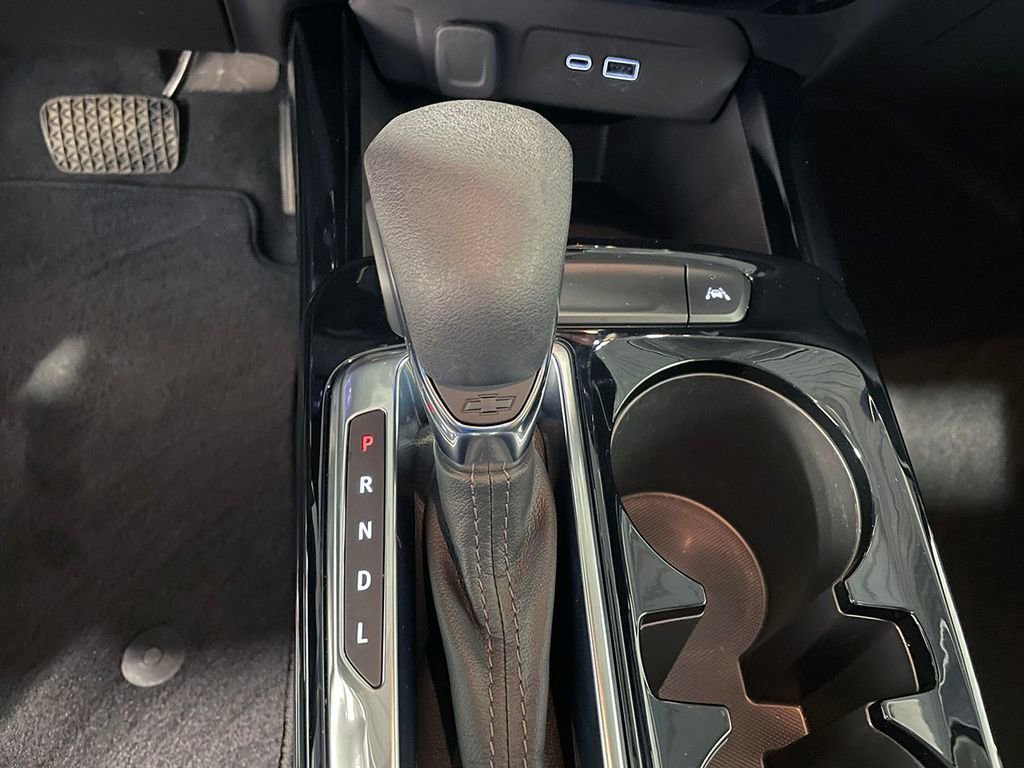 Used 2025 Sterling Gray Metallic Chevrolet ACTIV image 30
