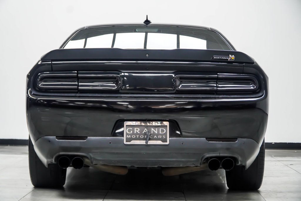 Used 2015 Black Dodge R/T Scat Pack image 15