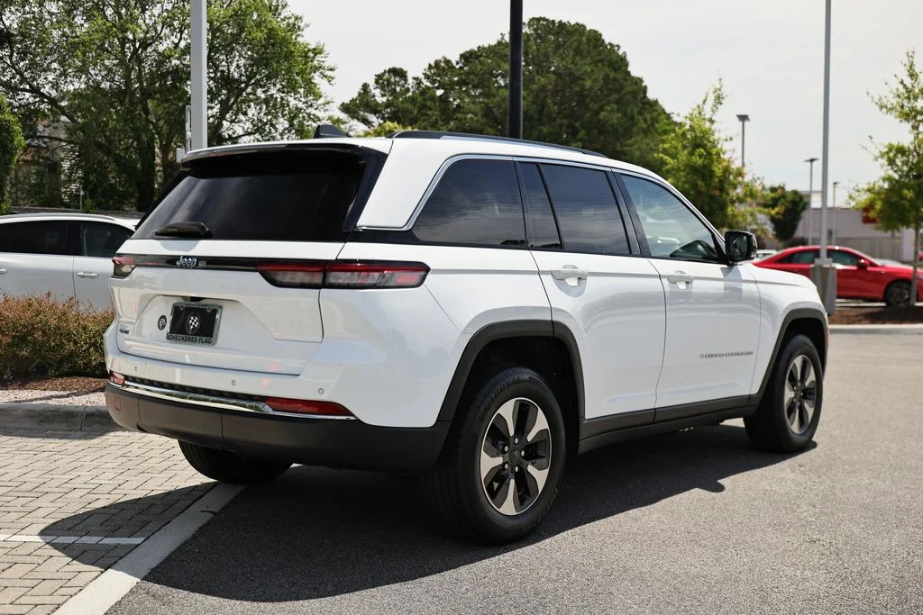 Used 2024 Bright White Clearcoat Jeep 4xe image 7