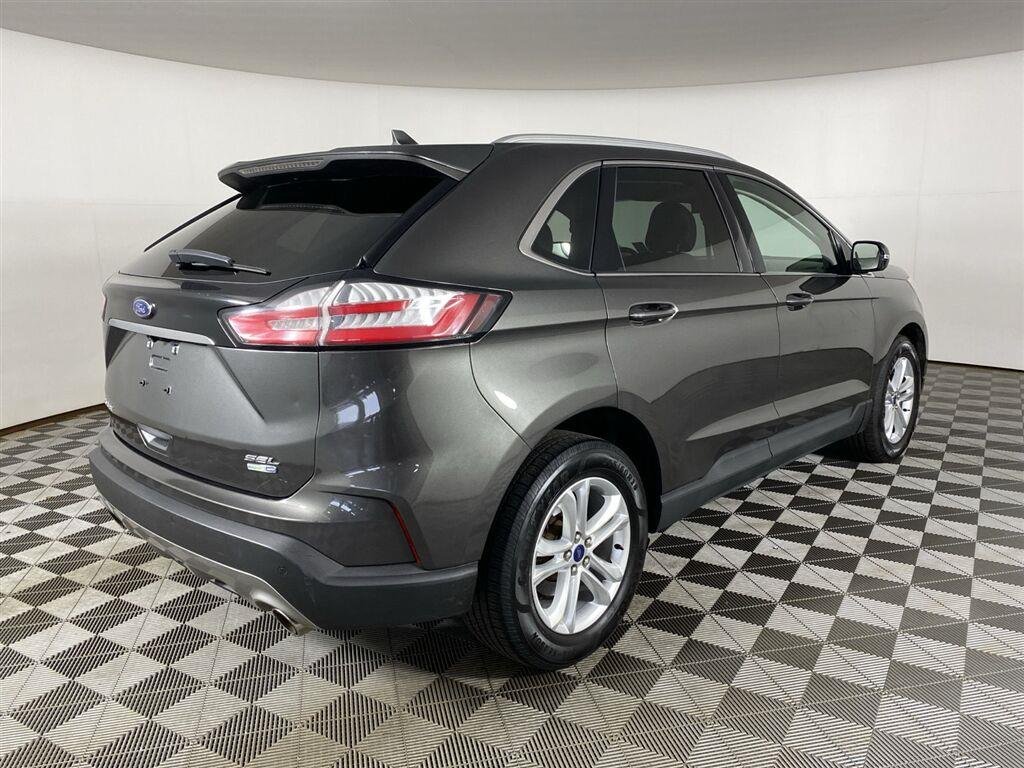 Used 2019 Magnetic Ford SEL image 10