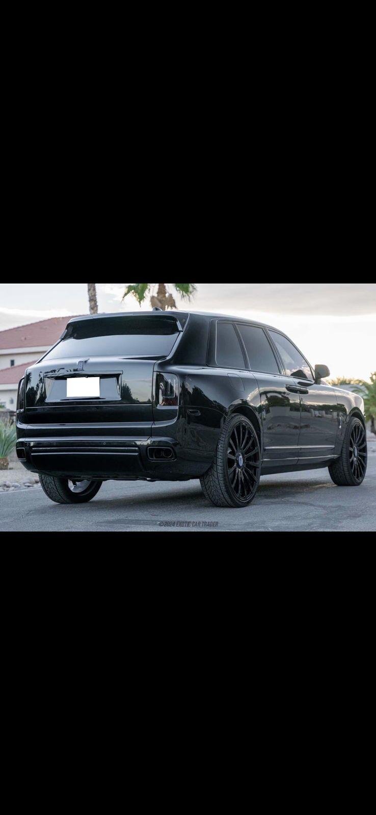 Used 2020 Black Diamond Rolls-Royce Base image 4