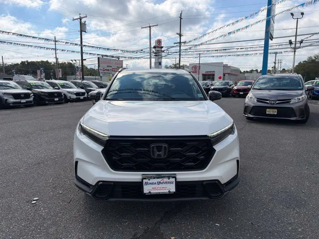 Certified Used 2024 Platinum White Pearl Honda Sport image 3