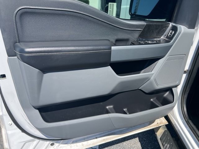 Used 2023 White Ford XLT image 11