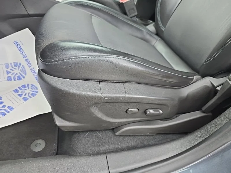 Used 2016 Gray Chevrolet LT image 26