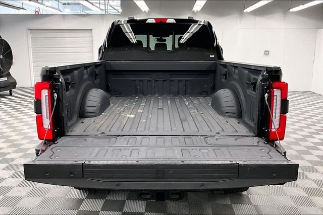2023 Ford F-250 Super Duty Platinum - Photo 33