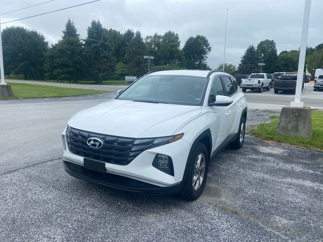 Used 2024 White Pearl Hyundai SEL image 3