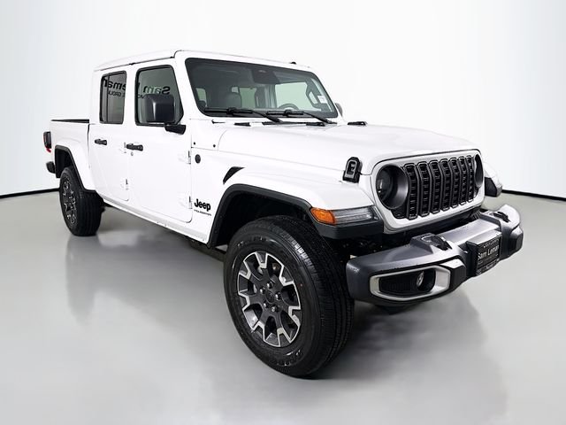 2026 Jeep Gladiator Sahara Auto's photo