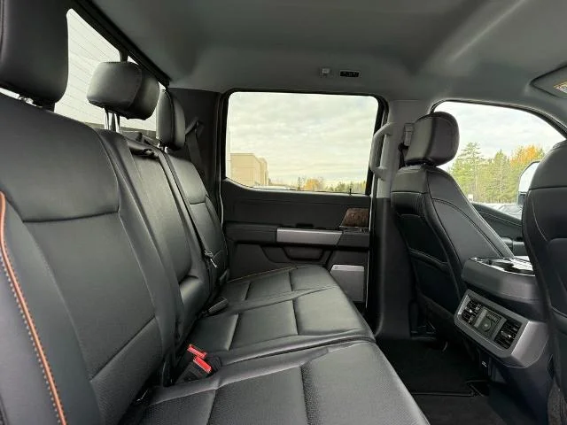 2026 Ford F-350 Super Duty Lariat - Photo 45