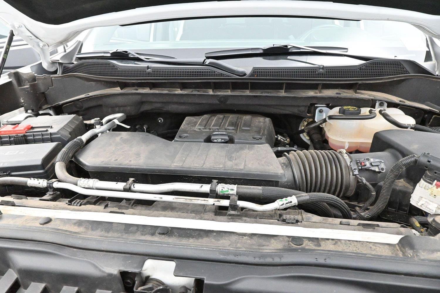 Used 2024 Summit White Chevrolet LT Trail Boss image 33