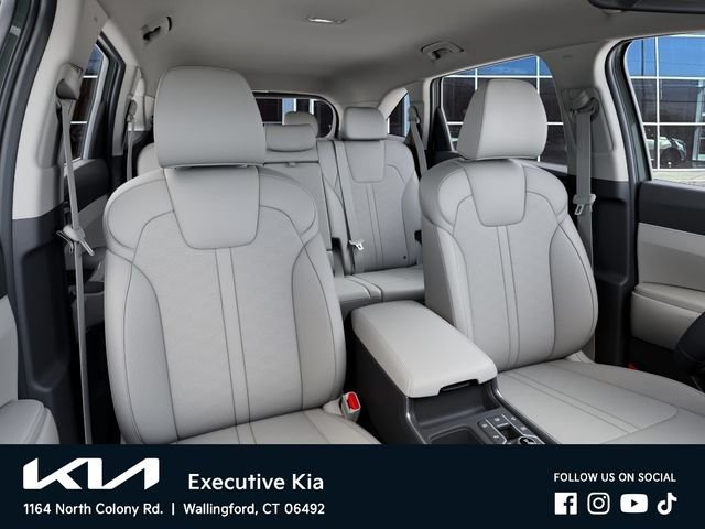 New 2026 Cityscape Green Kia EX image 15