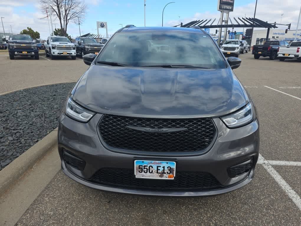 Used 2023 Chrysler Pacifica Touring with VIN 2C4RC1FGXPR510784 for sale in Brooklyn Center, Minnesota