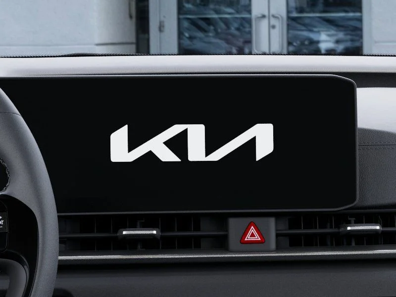 New 2027 Snow White Pearl Kia EX image 20