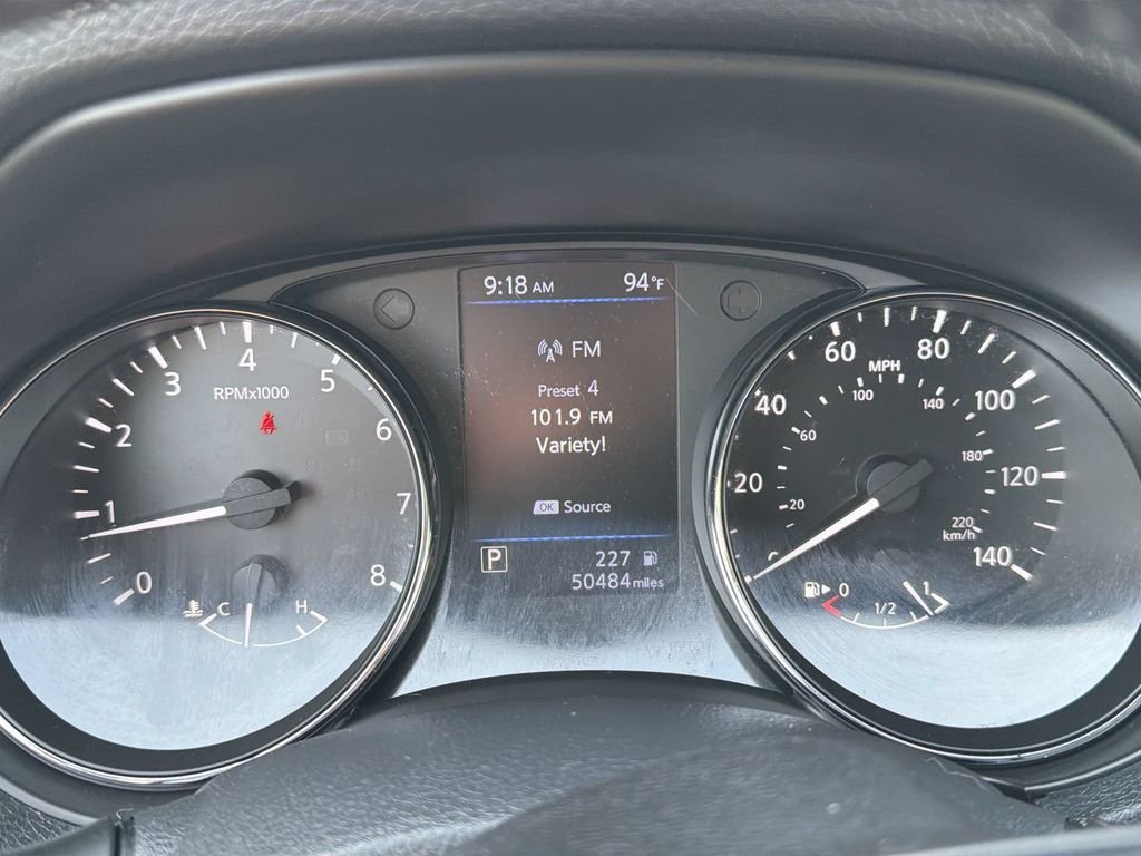 Certified Used 2020 White Nissan SL image 10