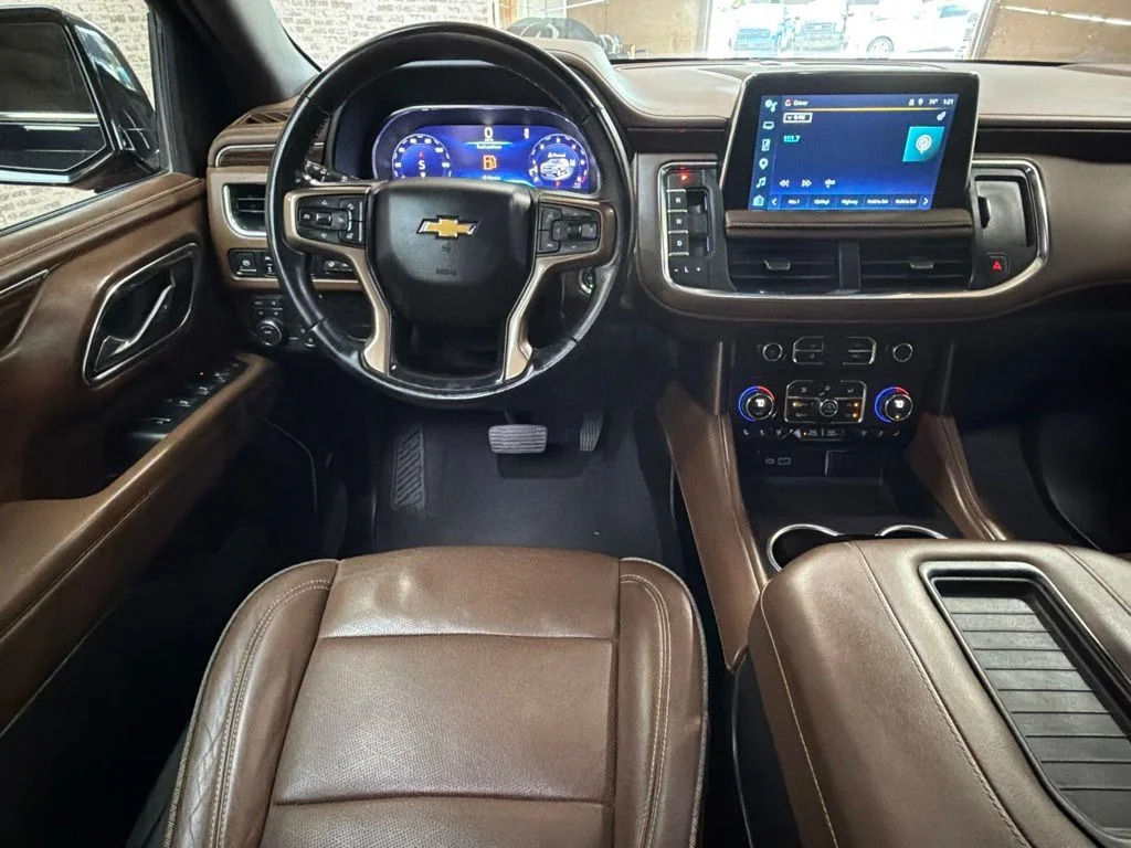 Used 2023 Midnight Blue Metallic Chevrolet High Country image 17