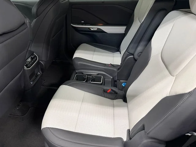 New 2026  Lexus 350 F SPORT Handling image 11