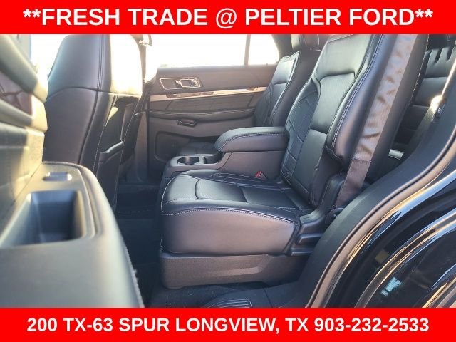 Used 2018 Black Ford Platinum image 25
