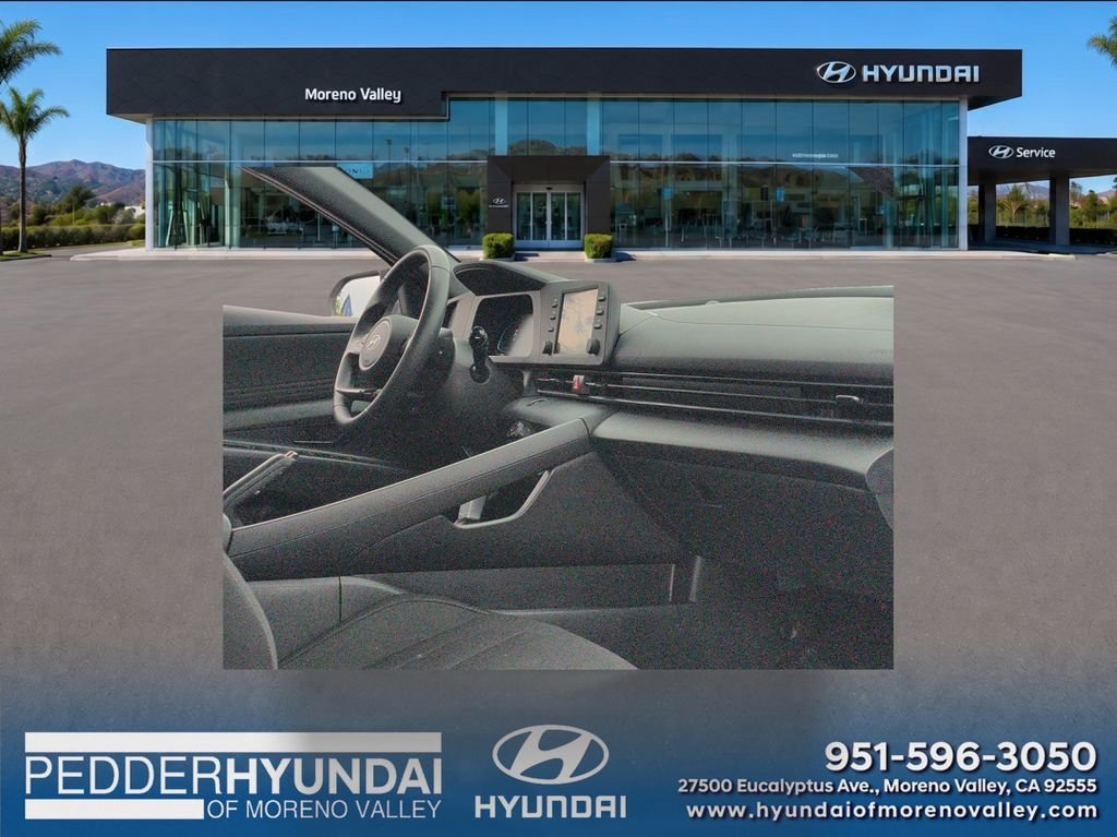 2025 Hyundai Elantra SEL - Photo 8