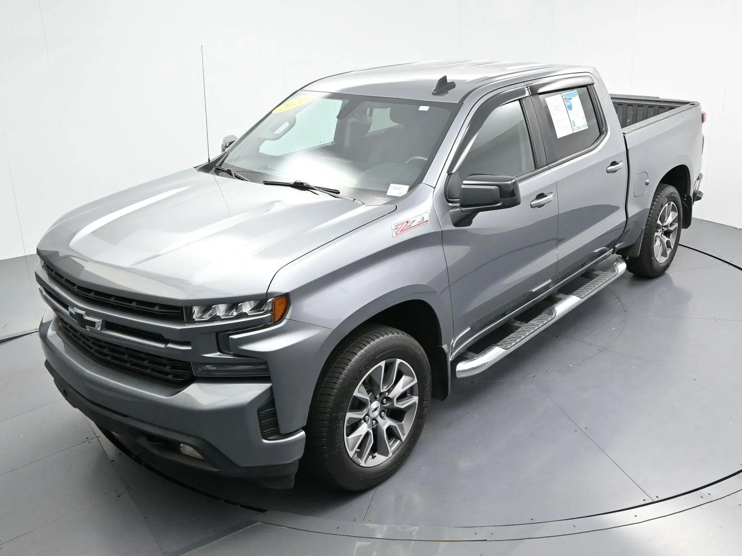 Used 2020 SATIN STEEL METALLIC Chevrolet RST image 39