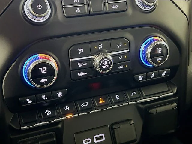 Used 2021 Black GMC AT4 image 19