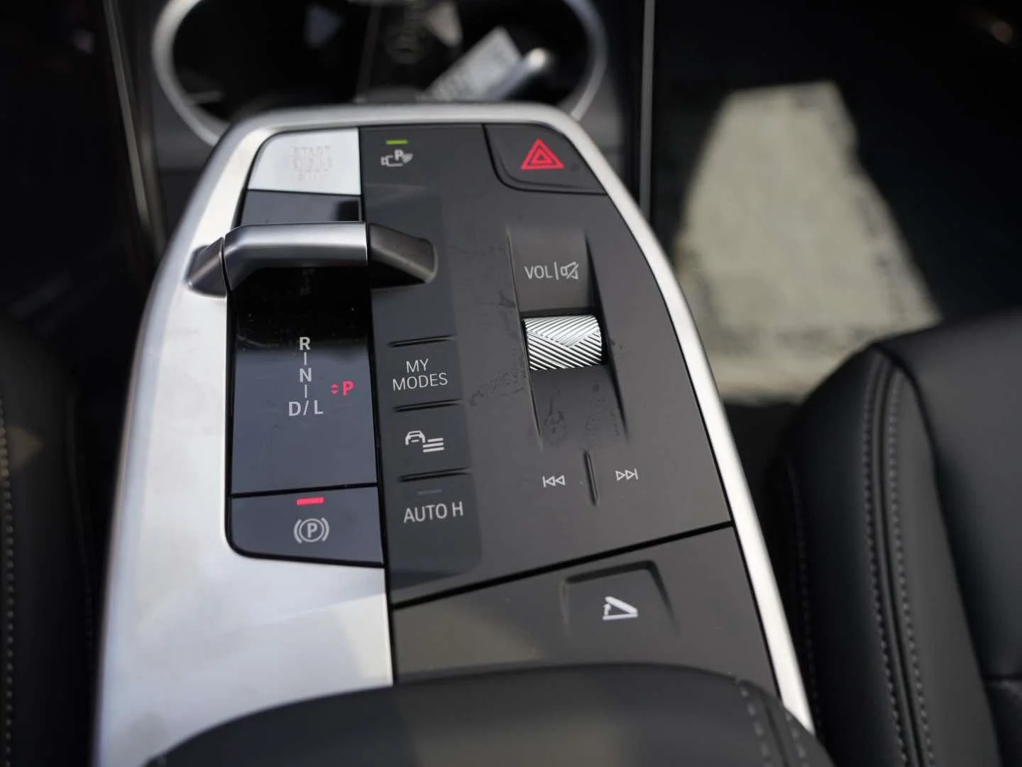 New 2026 Alpine White BMW xDrive28i image 22