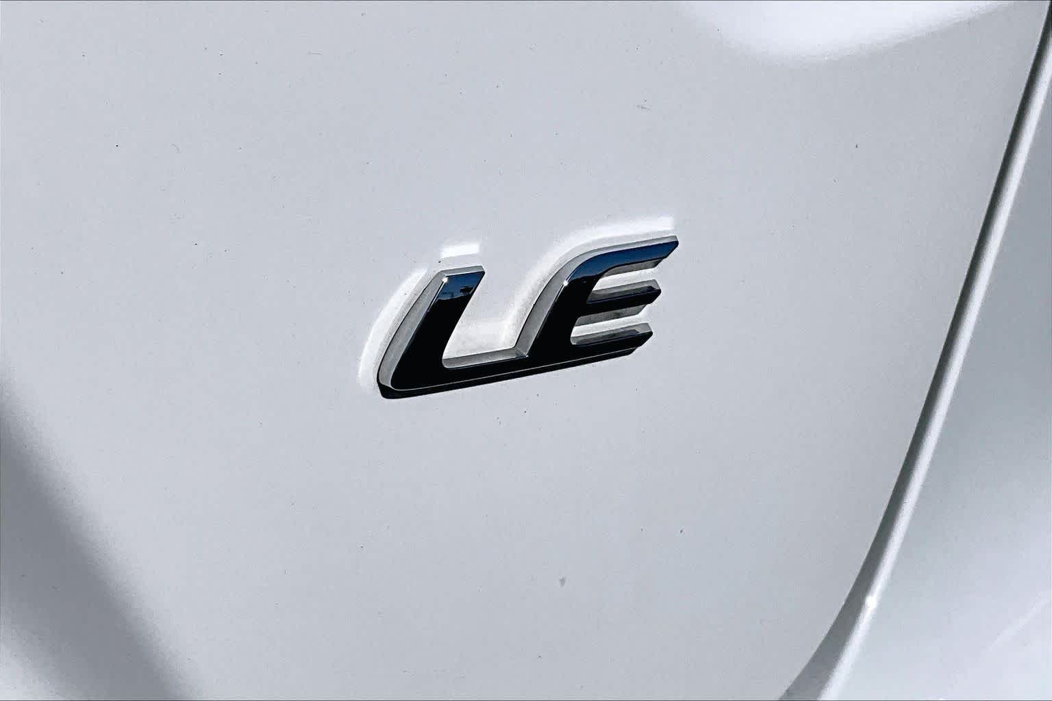 Certified Used 2021 Super White Toyota LE image 9