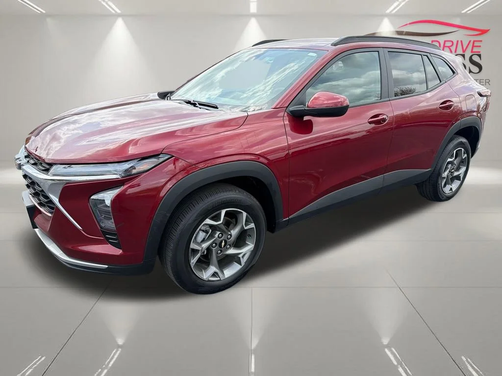 Certified Used 2025 Crimson Metallic Chevrolet LT image 4