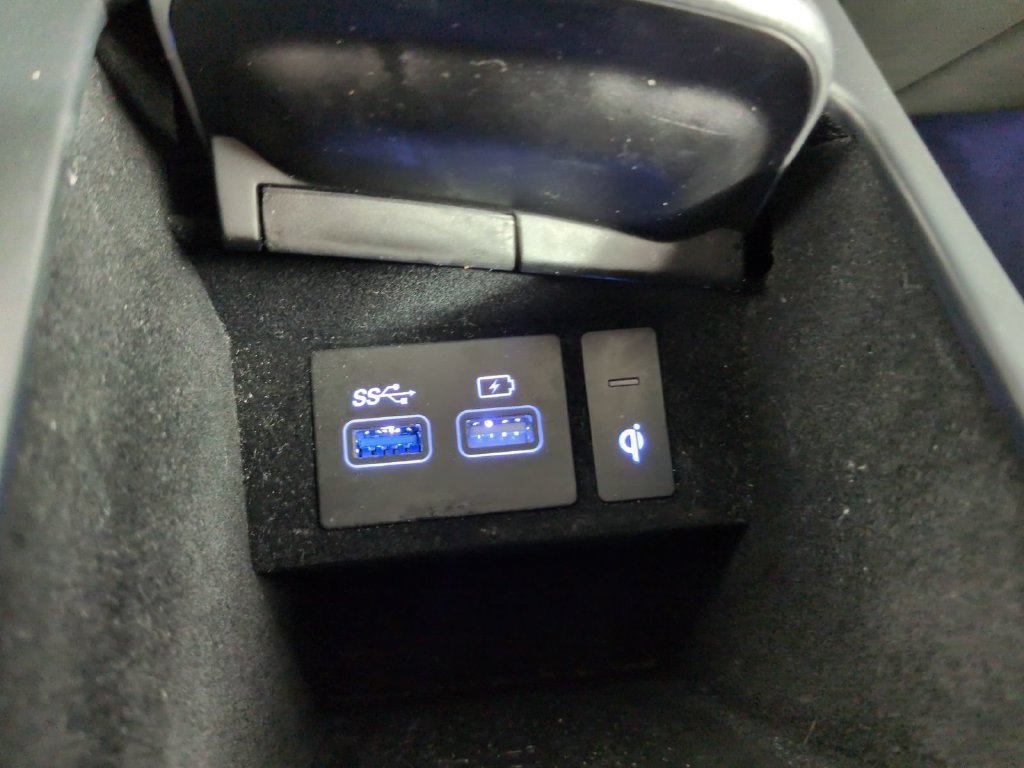 2025 GENESIS GV70 Standard - Photo 34
