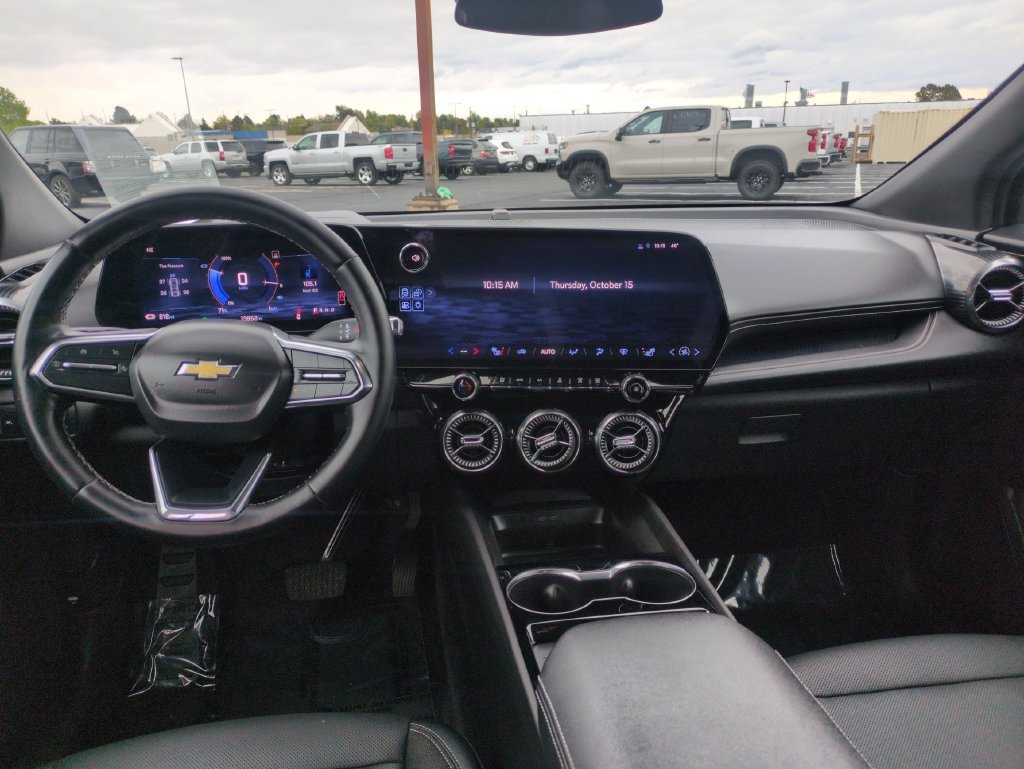 Used 2024 Galaxy Gray Metallic Chevrolet LT image 12