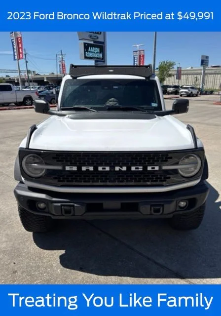 2023 Ford Bronco Wildtrak 4x4's photo