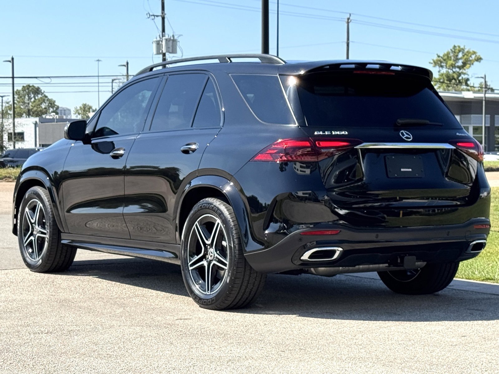 New 2026 Obsidian Black Metallic Mercedes-Benz GLE 350 image 27
