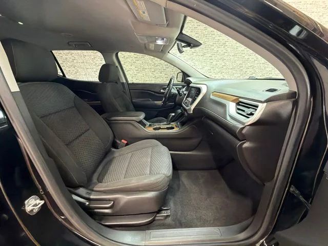 Used 2019 Ebony Twilight Metallic GMC SLE-1 image 11