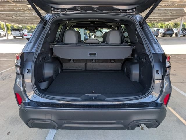 New 2026 MAGNETITE GRAY METALLIC Subaru Limited Hybrid image 21