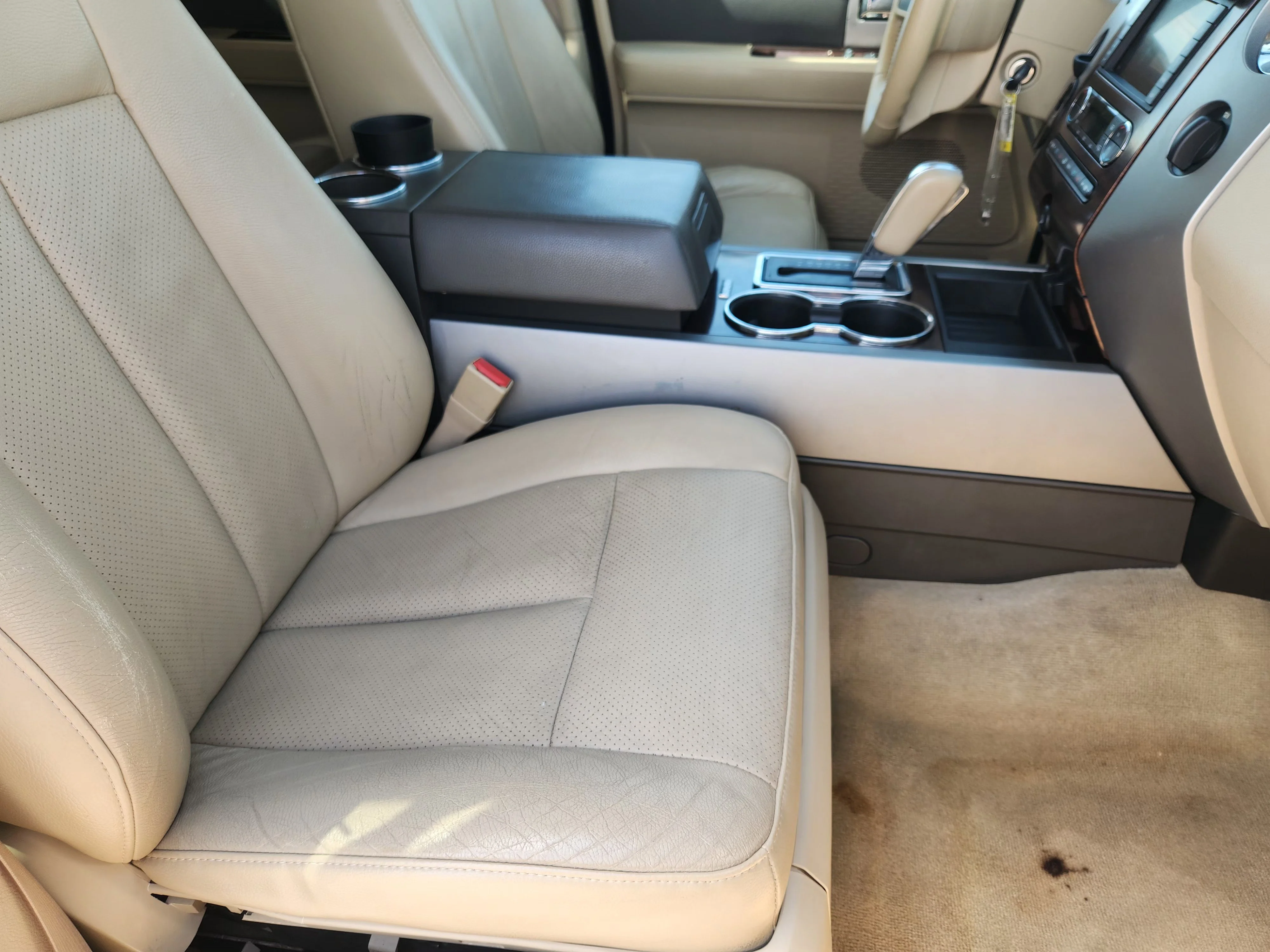 Used 2013 Blue Ford XLT image 15