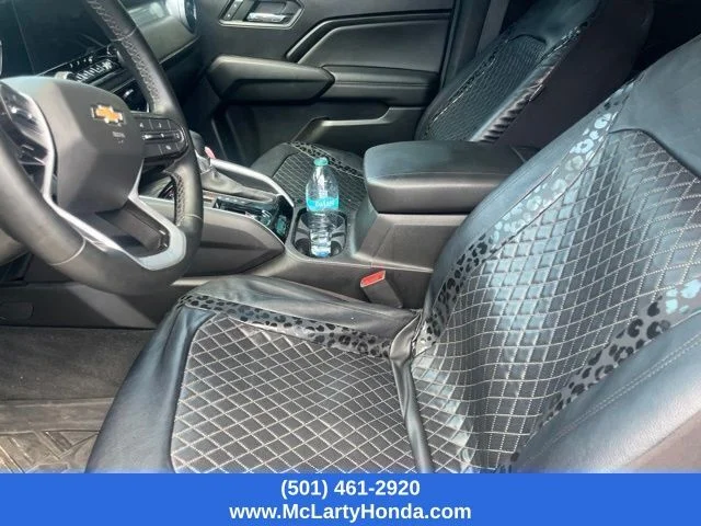 Used 2023 Summit White Chevrolet LT image 13