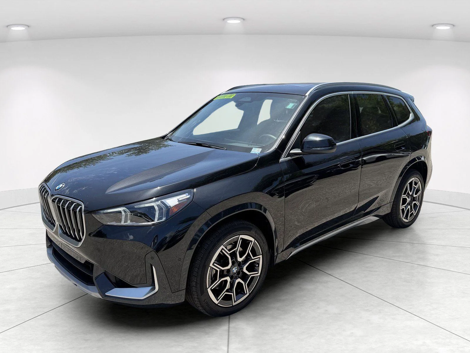 New 2026 Black Sapphire Metallic BMW xDrive28i image 8