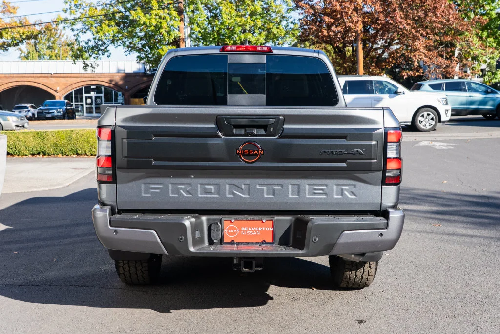 New 2027 Gun Metallic Nissan Crew Cab PRO-4X® image 5