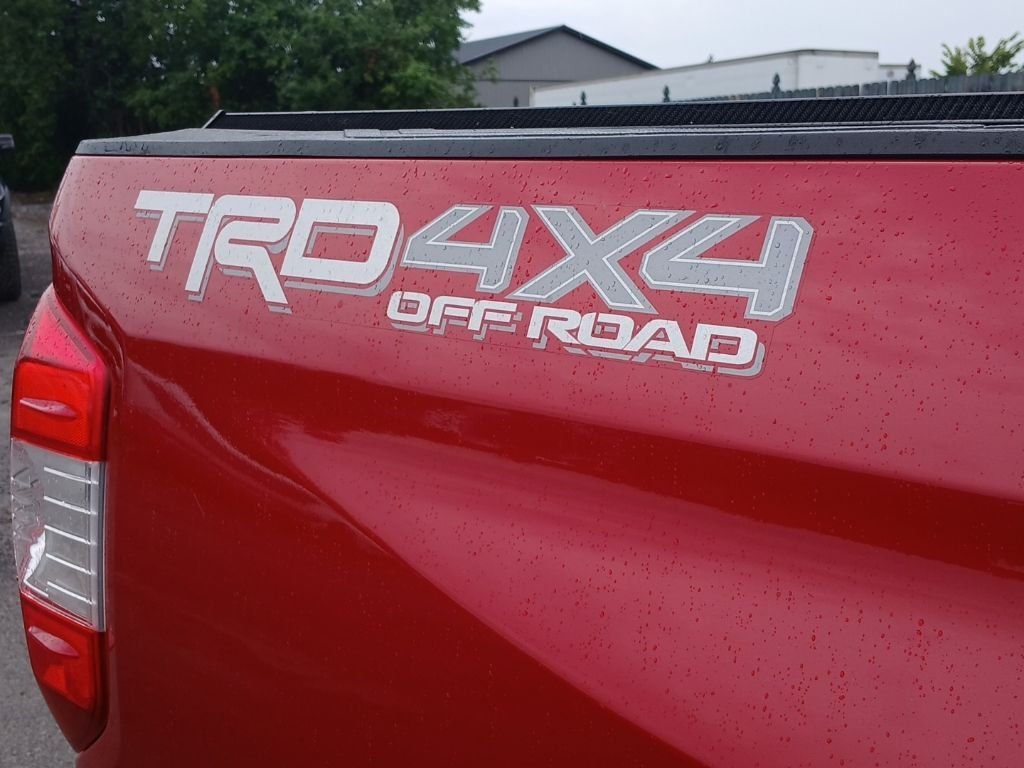 Used 2018 Red Toyota Limited image 30