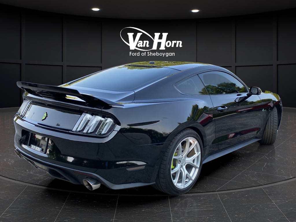 Used 2015 Black Ford GT Premium image 7