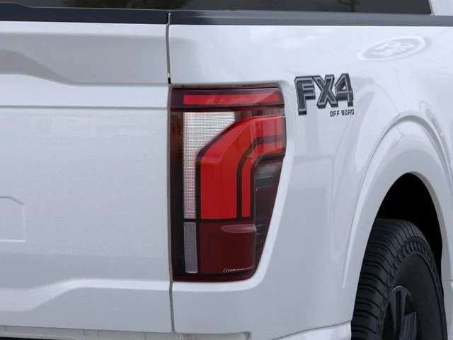 New 2026 Star White Metallic Tri-Coat Ford Lariat image 43