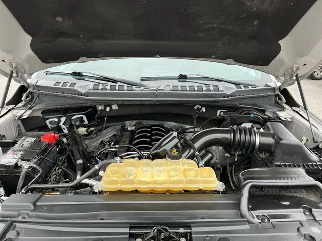 Used 2020 Silver Ford Lariat image 19