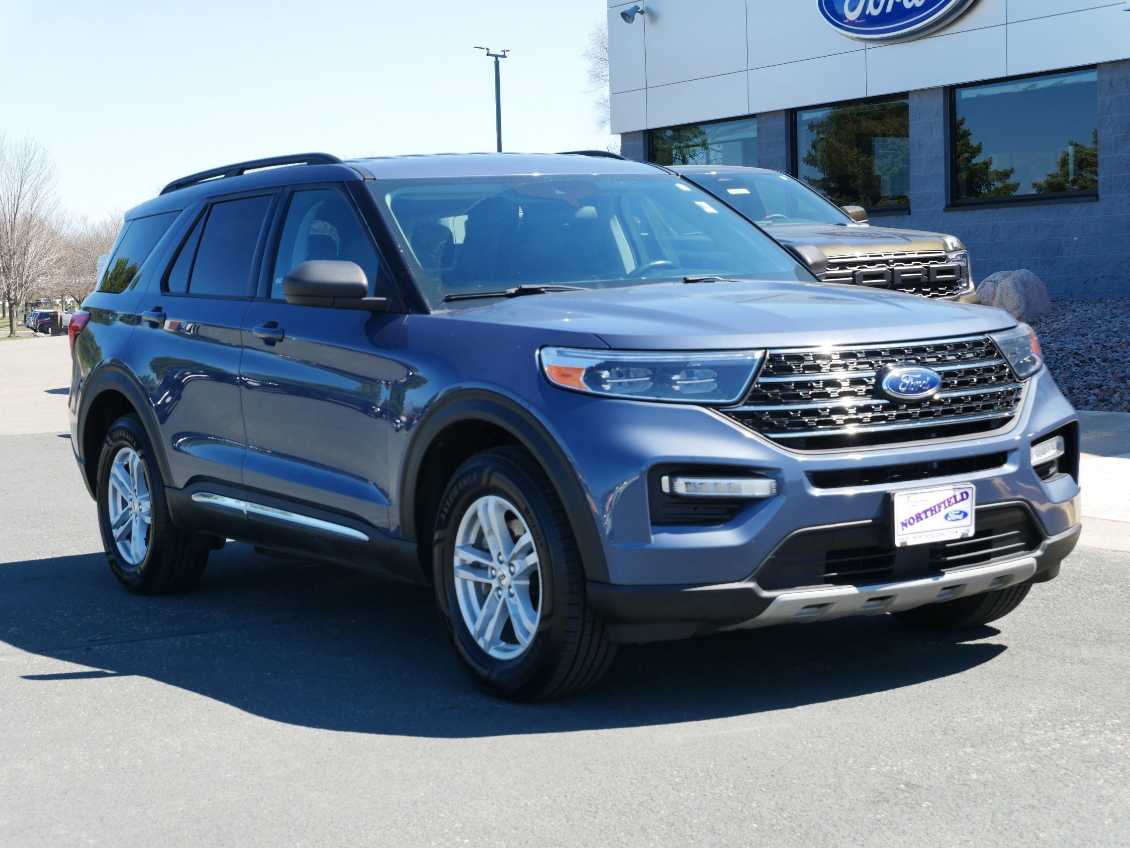 Used 2021 Ford Explorer XLT with VIN 1FMSK8DHXMGC45611 for sale in Northfield, Minnesota