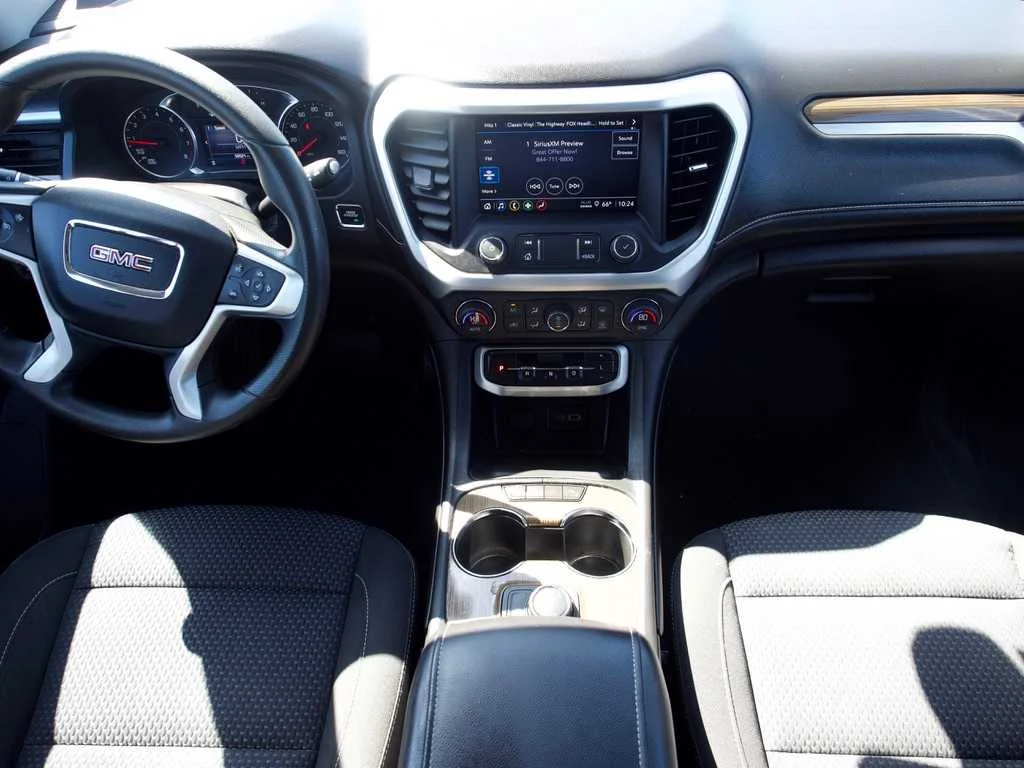 2021 GMC Acadia SLE - Photo 26