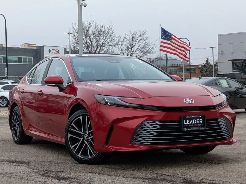 Used 2025 Red Toyota XLE image 1