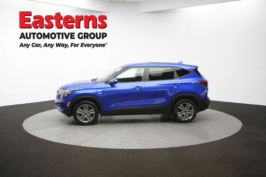 Used 2022 Blue Kia LX image 58