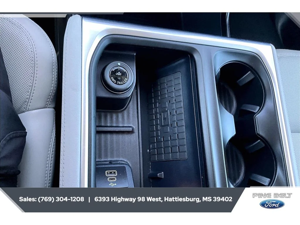 Used 2025 Stone Blue Metallic Ford Platinum image 24