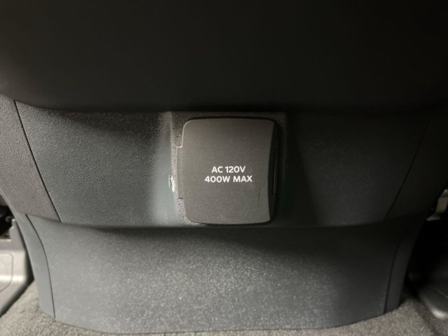 Used 2026 Agate Black Metallic Ford Active image 17